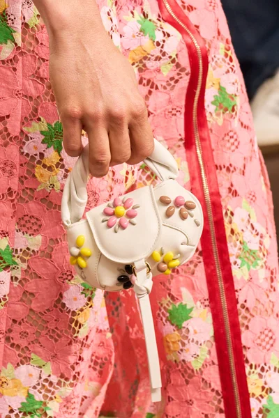 Look 146